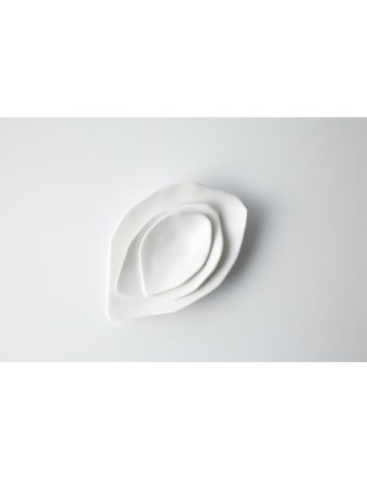 Best Seller MUJAGI STUDIO - Petal Plate (Medium)