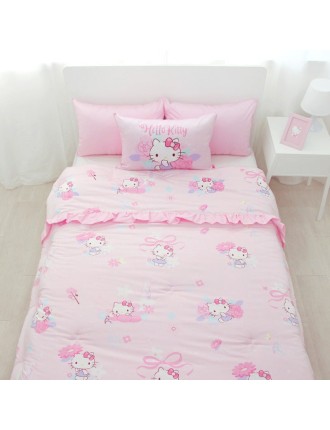 Best Seller NARA HOME DECO X Hello Kitty - Flower Garden Bedding Quilt Immediate Availability