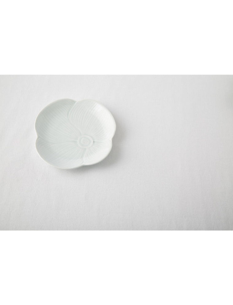 Best Seller Chaora - Embossed Lily Plate Limited Stock