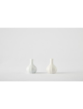 Best Seller Chaora - White Porcelain Angle Vase (S) New Stock