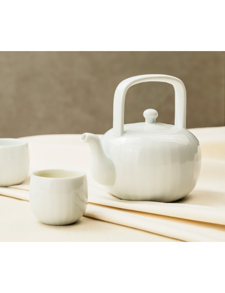 Best Seller Chaora - White Porcelain Striped Teapot Ready for Shipment