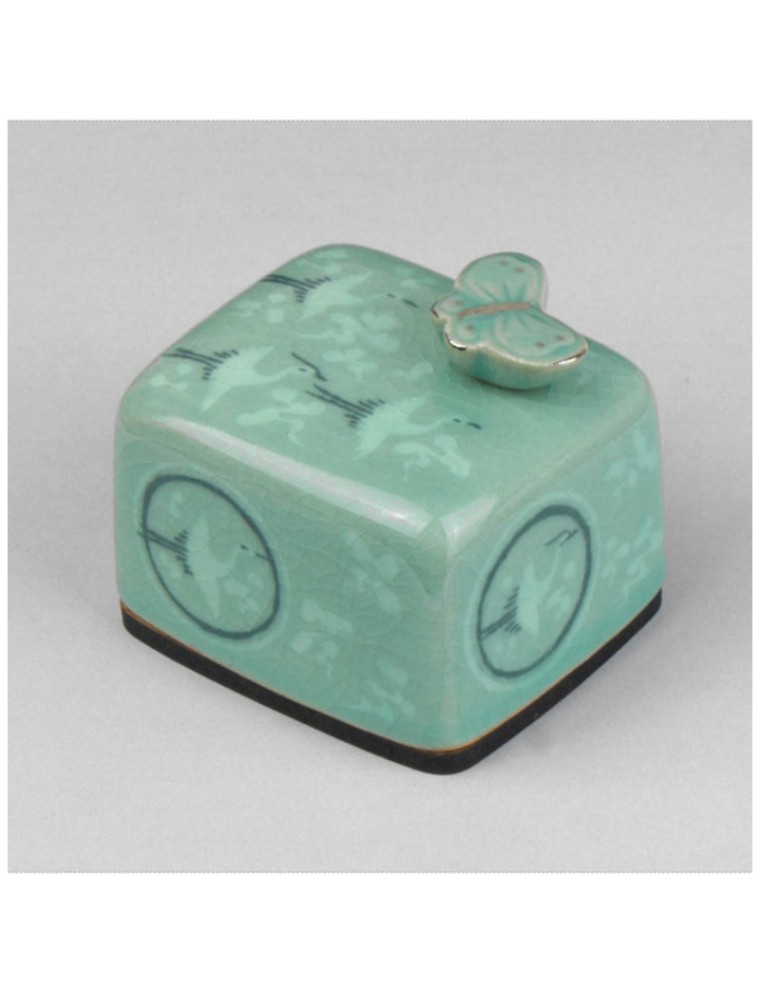 Best Seller HK Studio - Moony Celadon Musical Paperweight